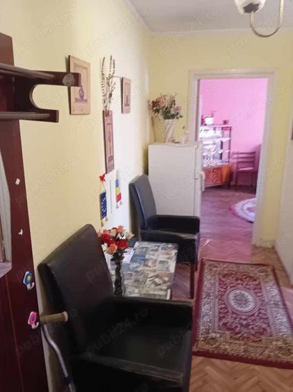 Apartament cu 2 camere decomandat în Dărmănești