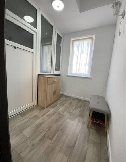 Garsonieră semidecomandată în Cazino