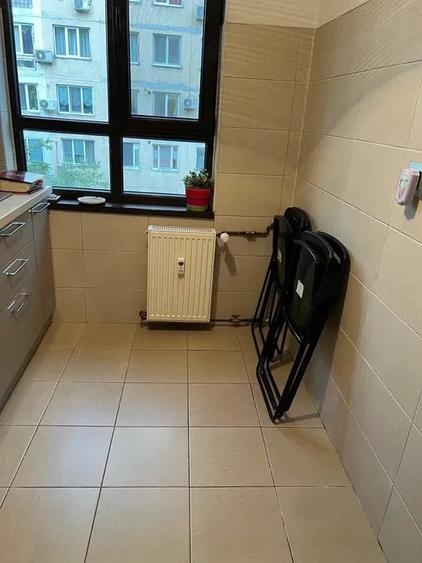 Apartament cu 2 camere decomandat, mobilat în Doamna Ghica