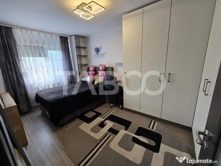 Apartament cu 3 camere decomandat în Mihai Viteazul