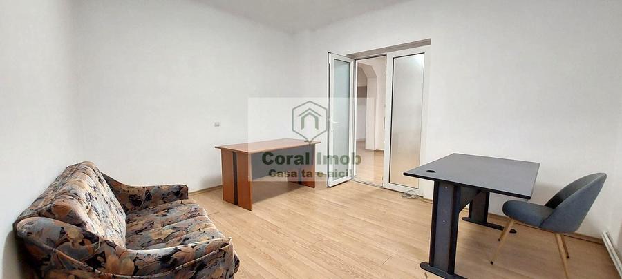 Apartament cu 3 camere semidecomandat, mobilat în Pache Protopopescu