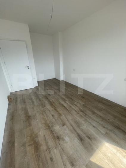 Apartament cu 3 camere decomandat în Independenței