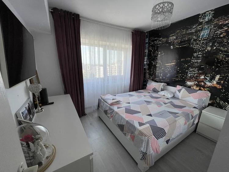 Casă cu 4 camere cu Teren 300 Mp în Central