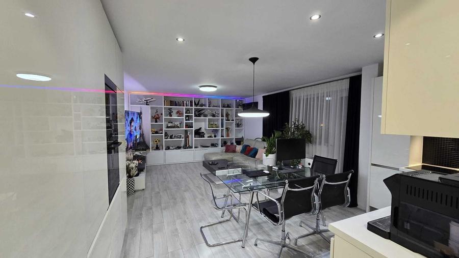 Apartament cu 3 camere decomandat în Giulești