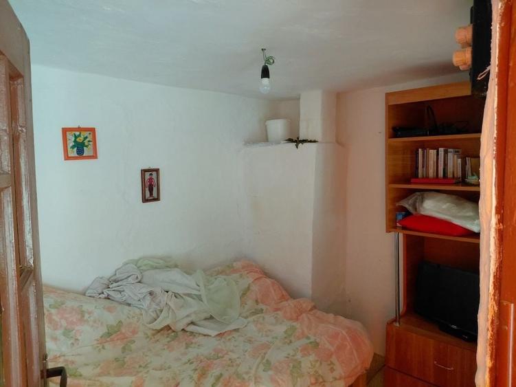 Casă cu 4 camere în Rușavăț