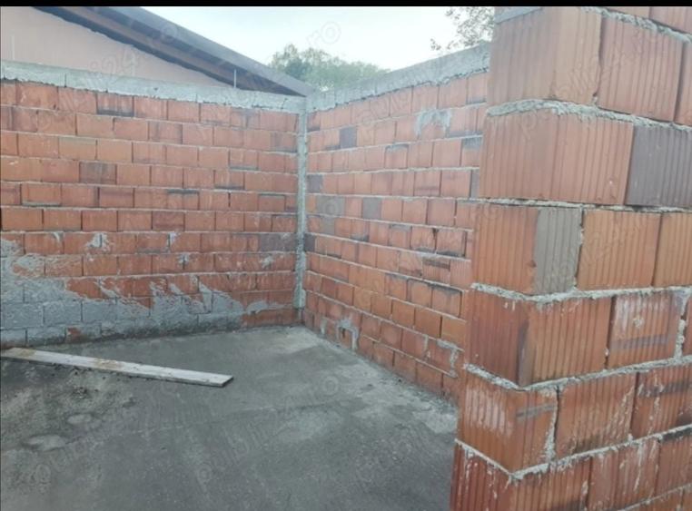 Casă cu 2 camere în Milova