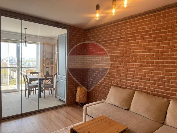 Apartament cu 3 camere semidecomandat, mobilat în Theodor Pallady