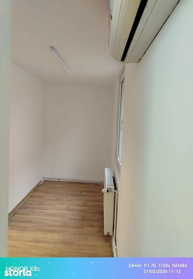 Sp. com 70 la parter bloc, zona Gara, Strapungere Silvestru - 5