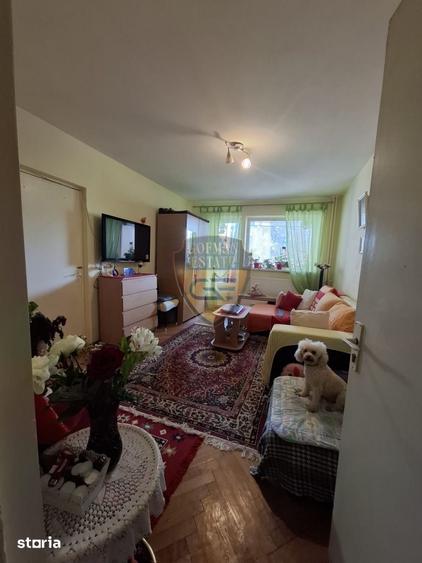 Apartament cu 3 camere decomandat în Tomis Nord