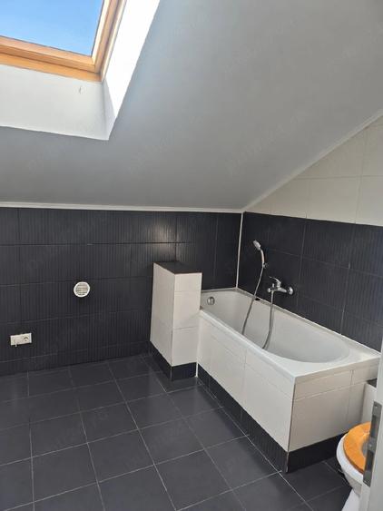 Casă cu 3 camere cu Teren 260 Mp în Central