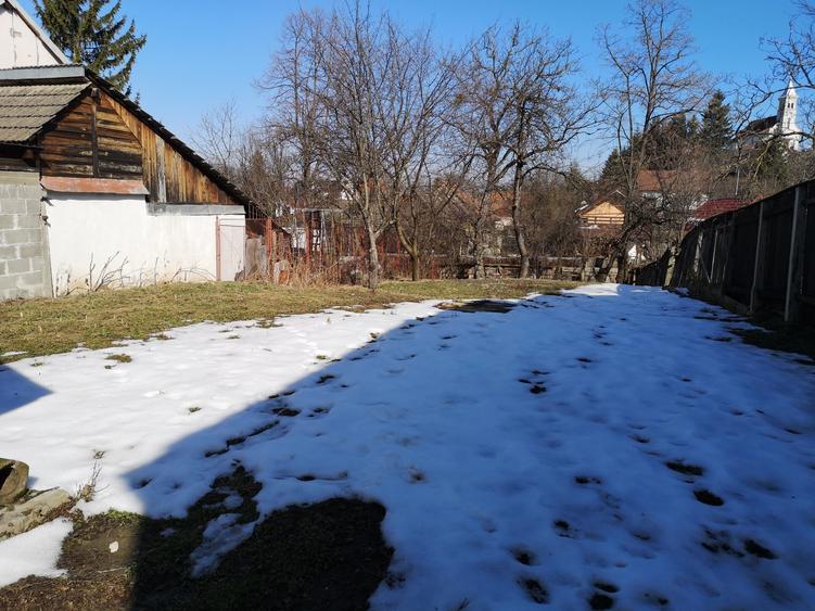 Casă individuală cu 2 camere cu Canalizare în Baciu