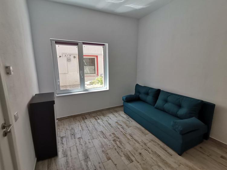 Apartament cu 3 camere, mobilat în Turnișor