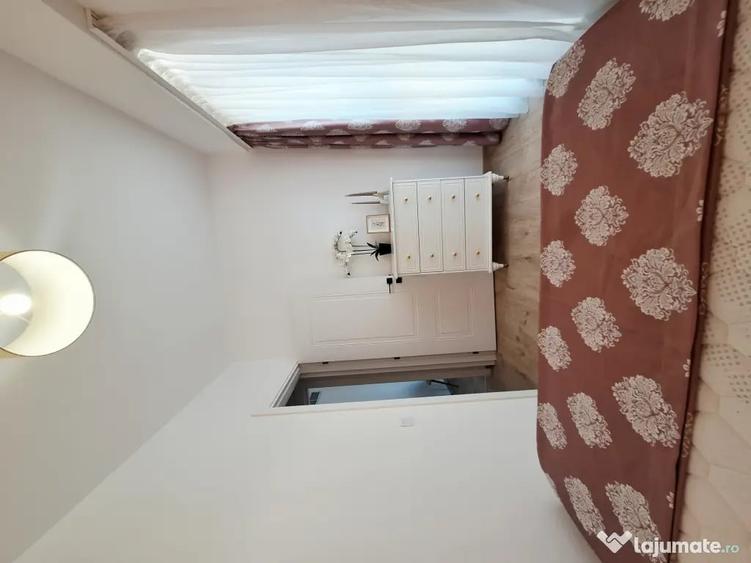 Apartament cu 2 camere decomandat în Copou