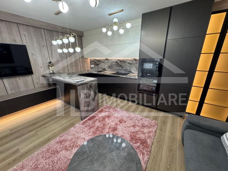Apartament cu 3 camere semidecomandat în Tudor