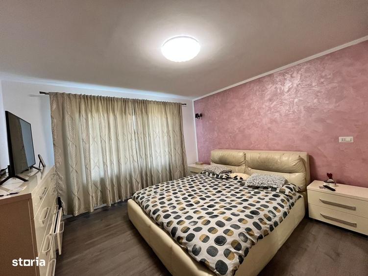 Casă cu 4 camere în Central