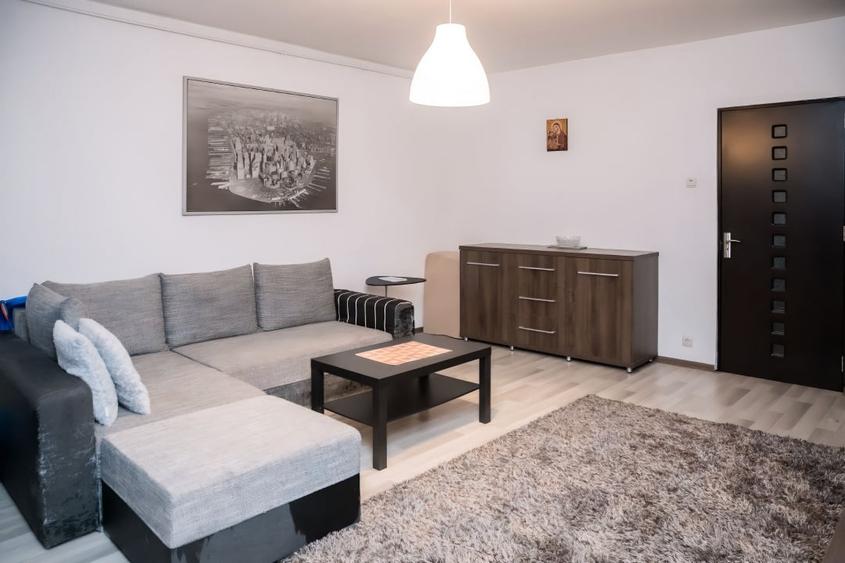 Apartament cu 3 camere decomandat, mobilat în Morarilor
