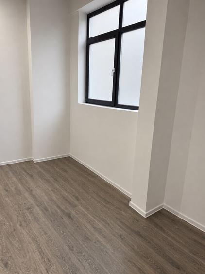 Spațiu comercial, de 24 mp, în Calea București
