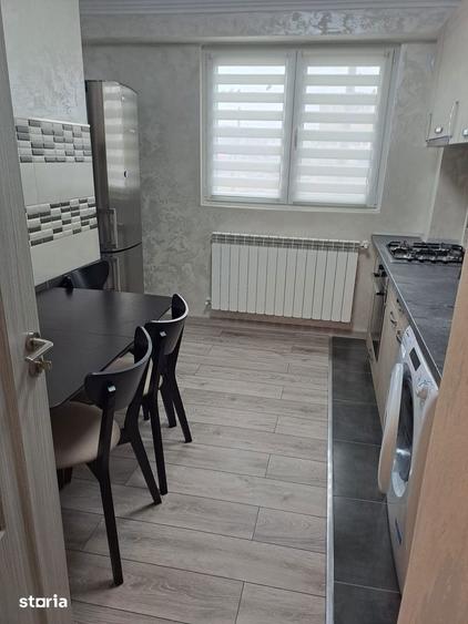 Apartament cu 2 camere, mobilat în Micro 14