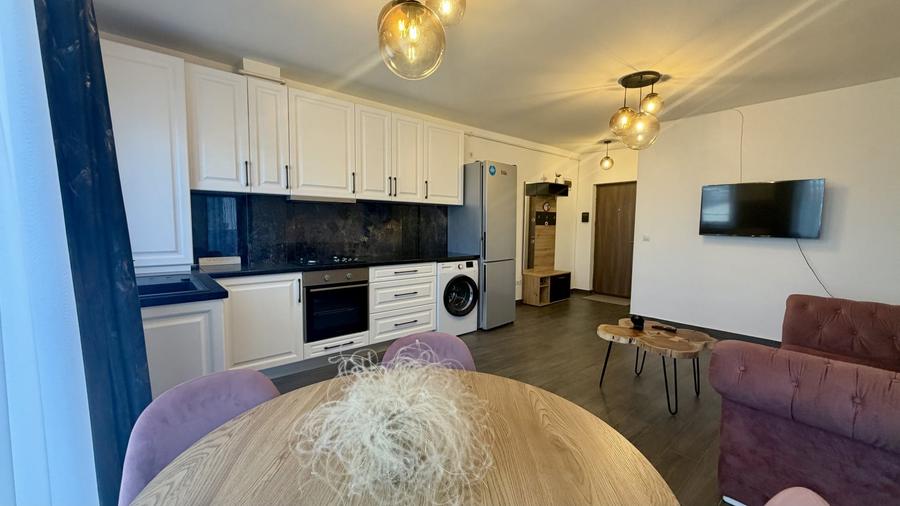 Apartament cu 3 camere în Florești