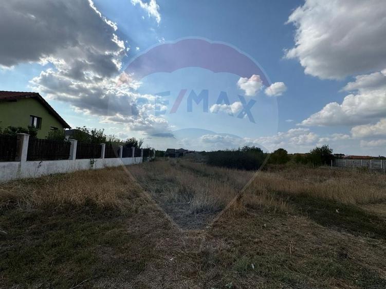 Teren Construcții intravilan de 577 mp, în Vladimirescu