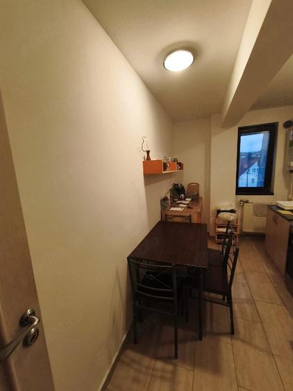 Apartament cu 2 camere decomandat, mobilat în Bucium