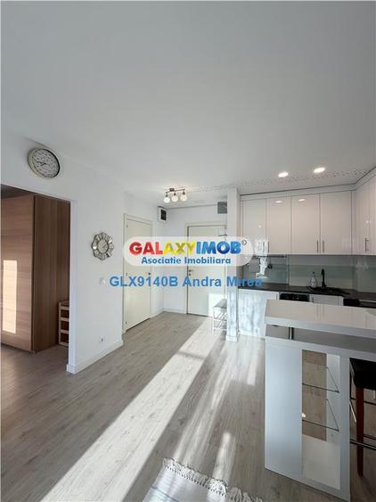 Apartament cu 2 camere semidecomandat, mobilat în Băneasa