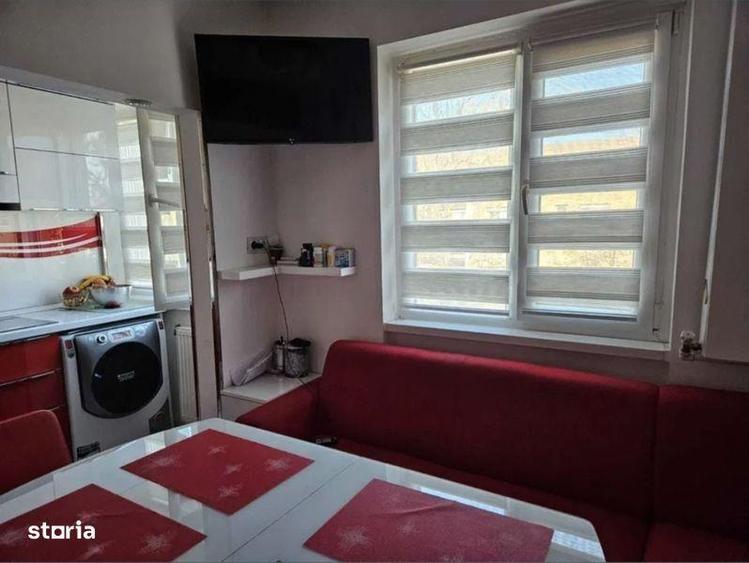 Apartament cu 3 camere în Nufărul
