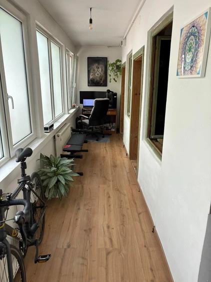 Casă cu 2 camere cu Teren 60 Mp în Badea Cârțan