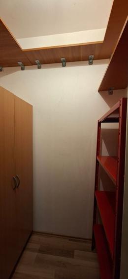 Apartament cu 2 camere semidecomandat, mobilat în Medicină