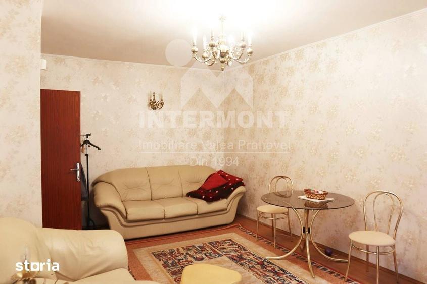 Apartament 3 camere - Etaj 1 - 2 bai - Centrala - Mobilat - 1