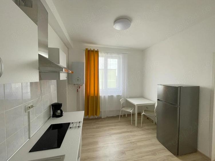 Apartament cu 2 camere decomandat în Lipovei