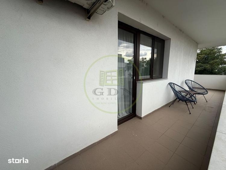 Apartament cu 3 camere decomandat, mobilat în Central