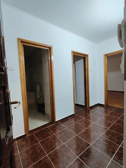 Garsonieră decomandată în Tineretului