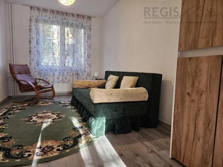Apartament cu 2 camere semidecomandat în Centrul Civic
