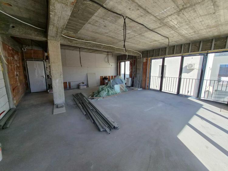 Spațiu comercial, de 74 mp, în Dumbrăvița