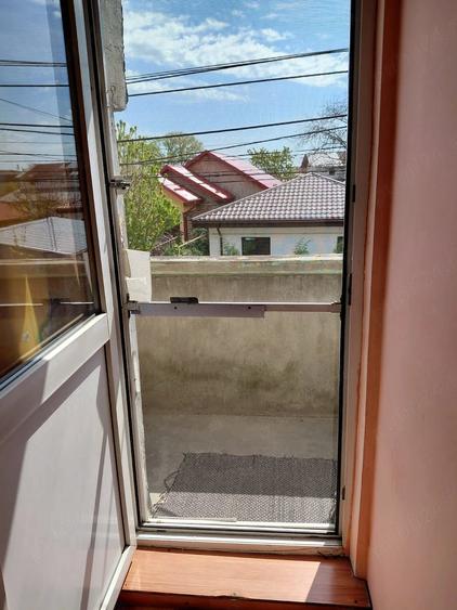 Casă cu 5 camere cu Teren 400 Mp în Central