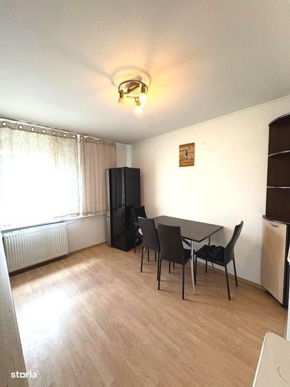 Apartament cu 3 camere decomandat în Porolissum
