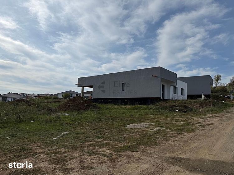 Teren de 650 mp, în Oncea