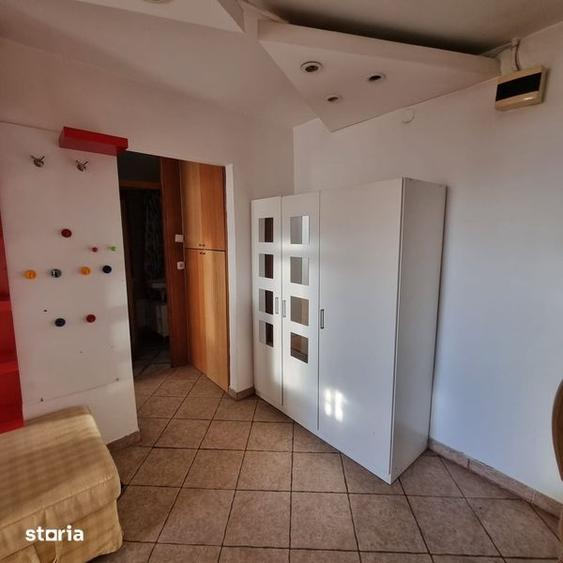 Apartament cu 2 camere decomandat în Democrației