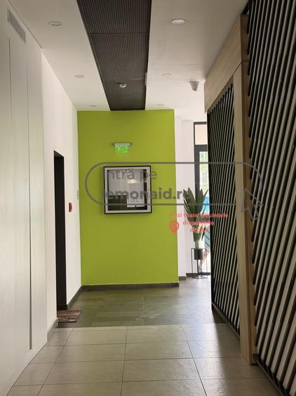 Apartament cu 2 camere semidecomandat, mobilat în Centrul Bancar