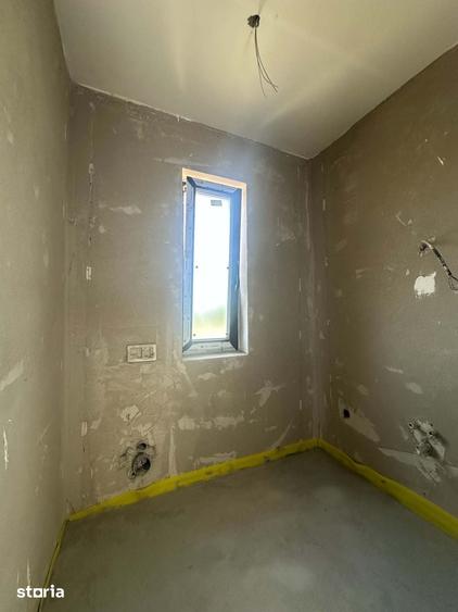 Casă cu 4 camere cu Teren 480 Mp în Central