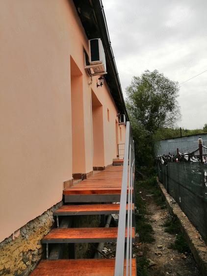 Casă cu 2 camere cu Teren 200 Mp în Central