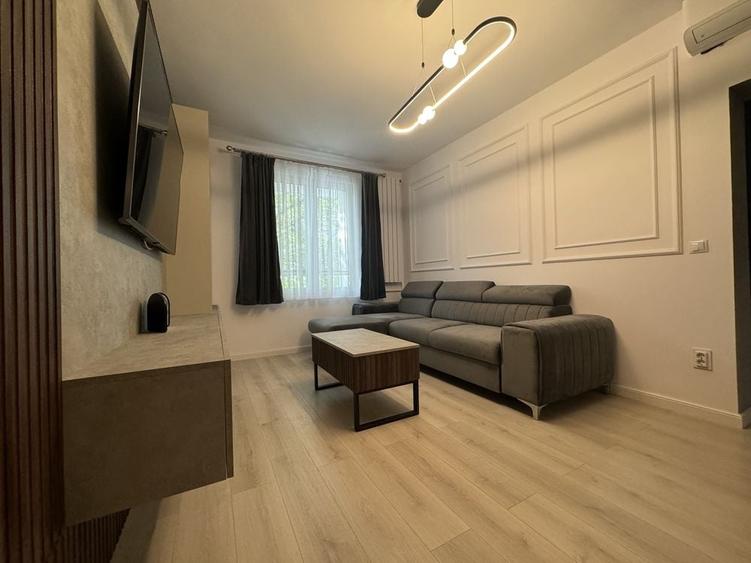 Apartament cu 2 camere decomandat în Floreasca