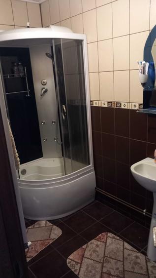 Casă cu 2 camere în Central