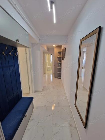 Apartament cu 3 camere decomandat în Tomești