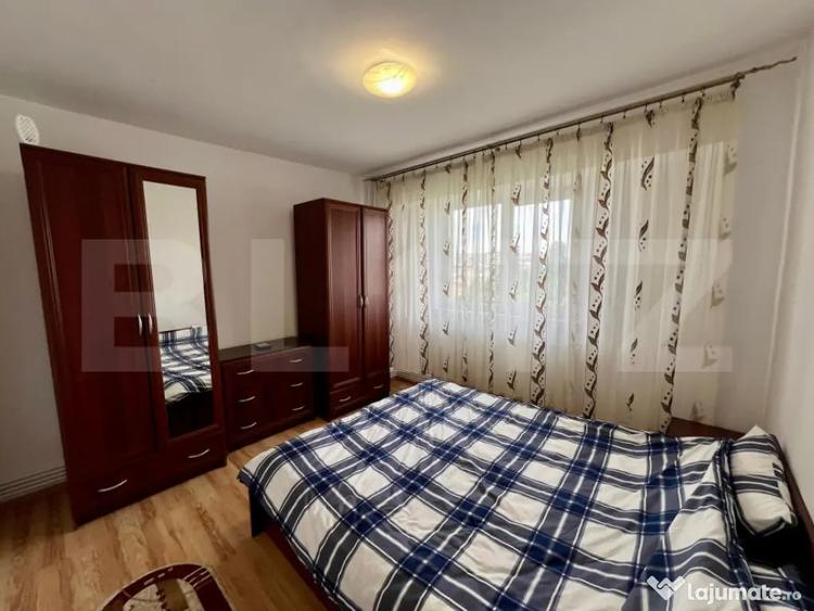 Apartament cu 2 camere decomandat în Rovine
