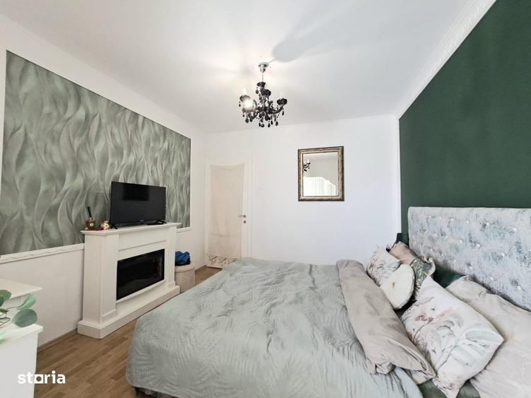 Apartament cu 4 camere decomandat în Central