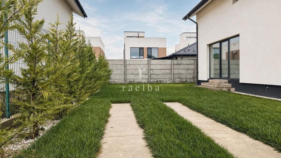 Casă individuală cu 4 camere cu Teren 300 Mp în Tunari