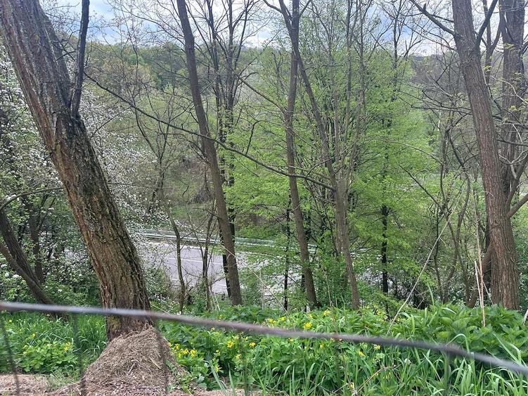 Spațiu comercial, de 900 mp, în Hotarele