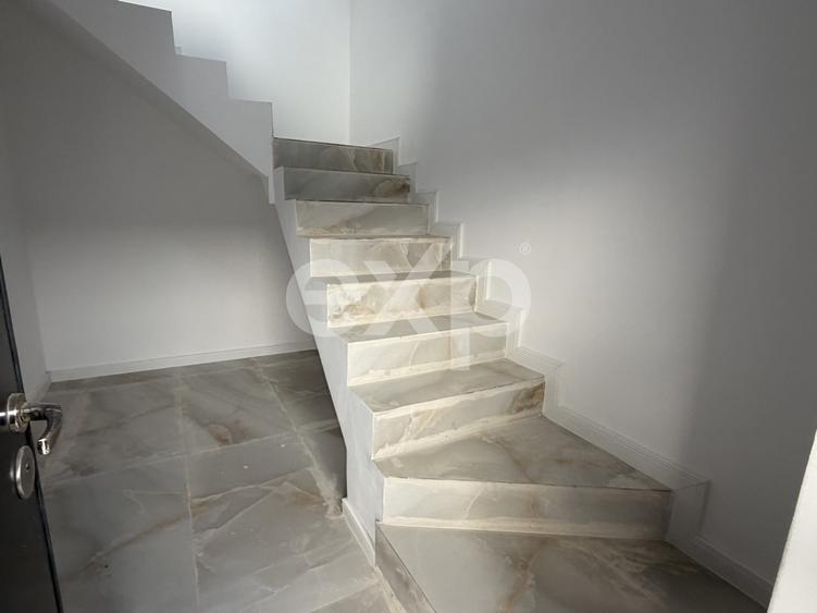 Apartament cu 4 camere decomandat în Măgurele